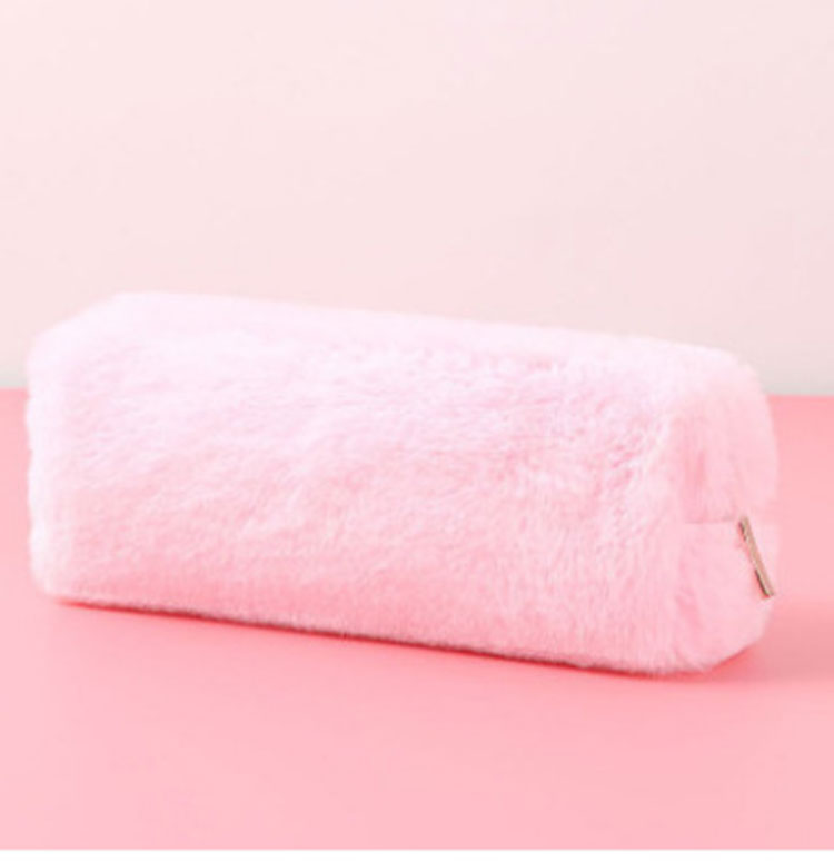 ¿Son mejores los estuches para bolígrafos con cremallera que los estuches para lápices con la parte superior abierta?